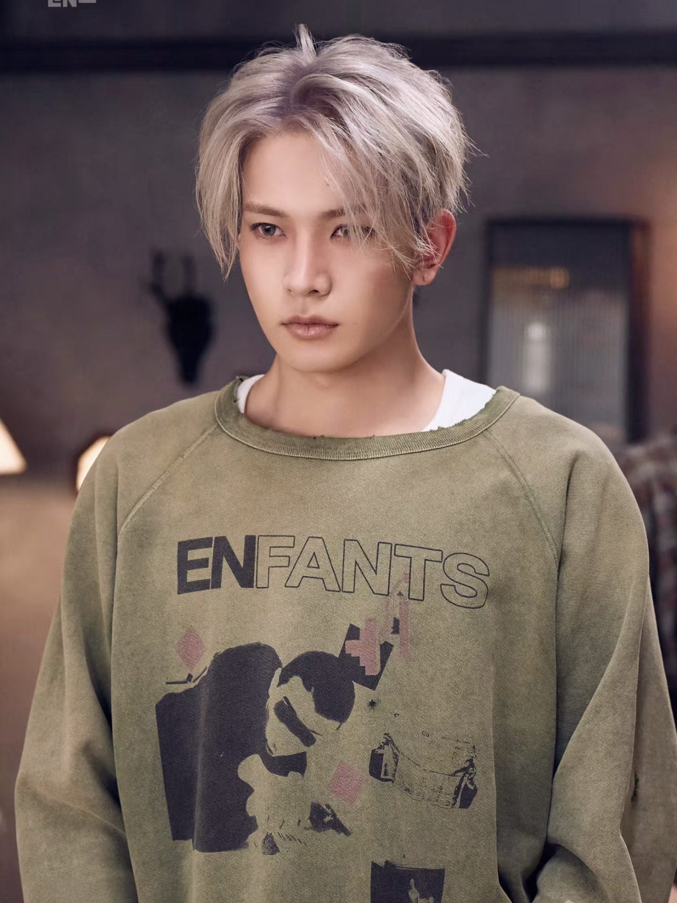 ERD Vintage Washed Army Green Portrait Print Sweatshirt