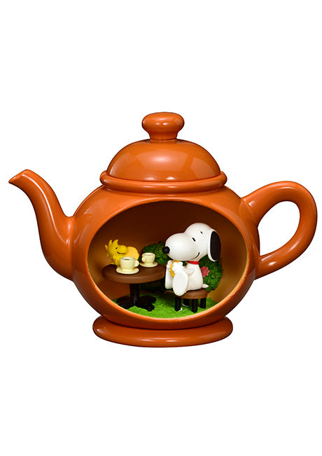 Re-ment Peanuts Snoopy's Antique Diorama Blind Box