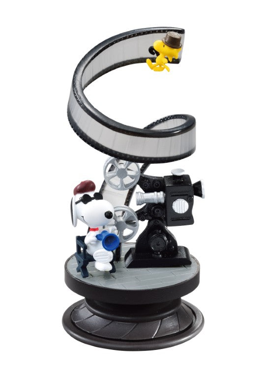 Re-Ment Peanuts: Snoopy Spiral Diorama Blind Box