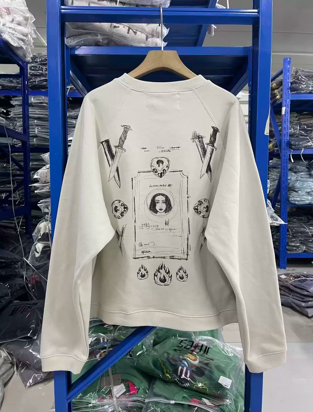ERD Inspired Cartoon Graphic Raglan Sleeve Streetwear Sweatshirt