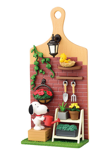 Re-Ment Peanuts Snoopy Miniature Board Collection Blind Box