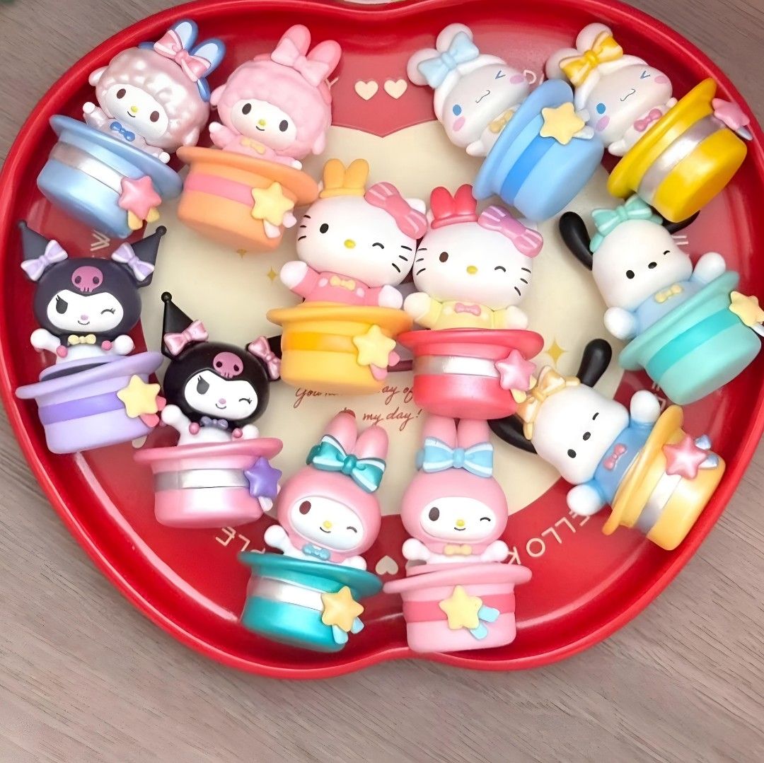 Sanrio Magic Hat Surprise Miniature Series Wobble Figures  Blind Bag